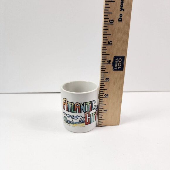 Vintage Atlantic City Mini Souvenir Shot Glass Mug 1992 - Picture 3 of 3